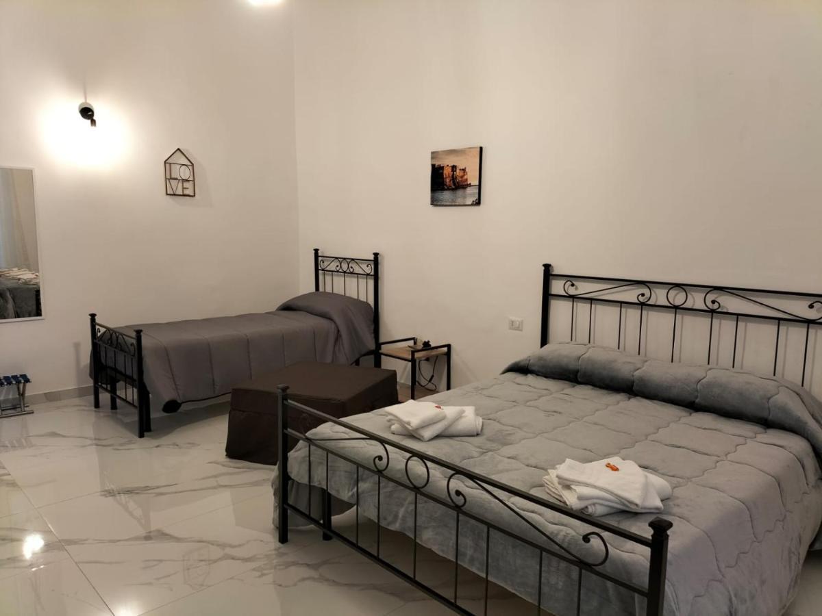 那不勒斯Lumacors House住宿加早餐旅馆 外观 照片