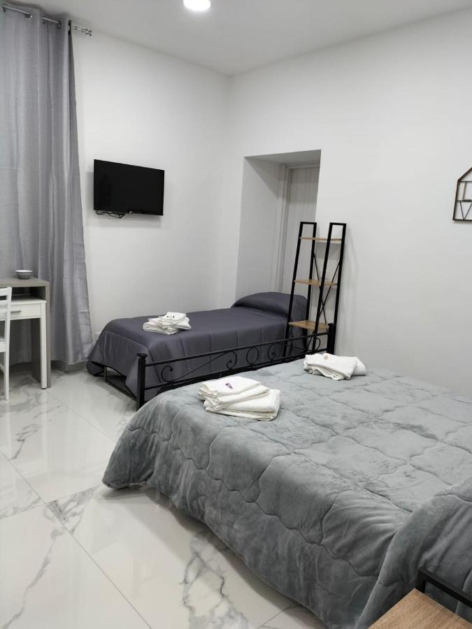 那不勒斯Lumacors House住宿加早餐旅馆 外观 照片
