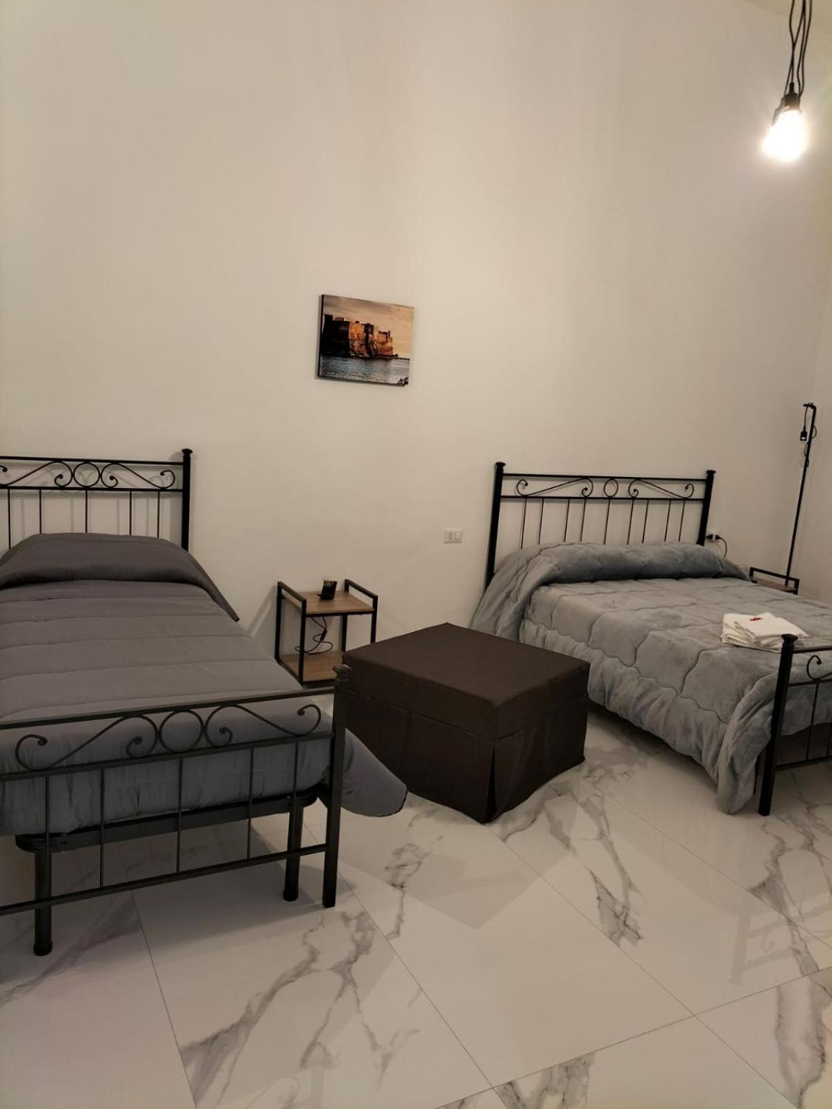那不勒斯Lumacors House住宿加早餐旅馆 外观 照片